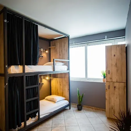 Hostel Bedway *